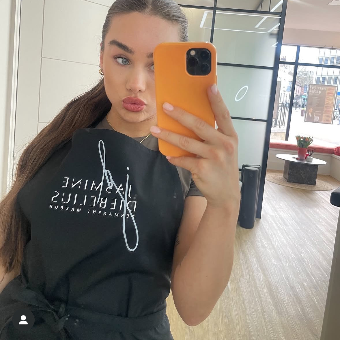 Tabliers de beauté personnalisés