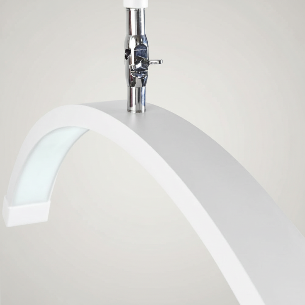 Lampe demi-lune multi-angles - Éclairage LED professionnel pour la beauté 28 pouces | RJ Moon Pro X