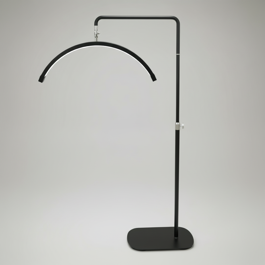 Lampe demi-lune multi-angles - Éclairage LED professionnel pour la beauté 28 pouces | RJ Moon Pro X
